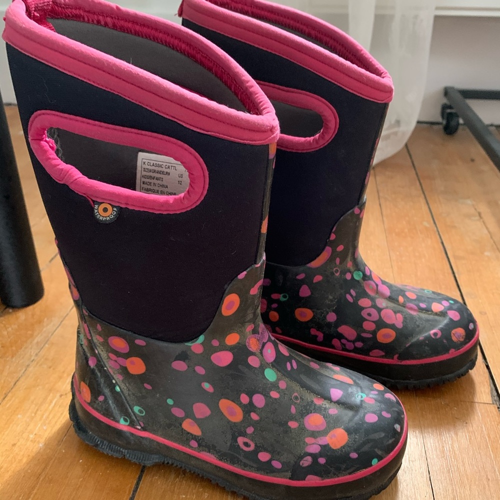 BOGS (winter) size 12 kids’ boots